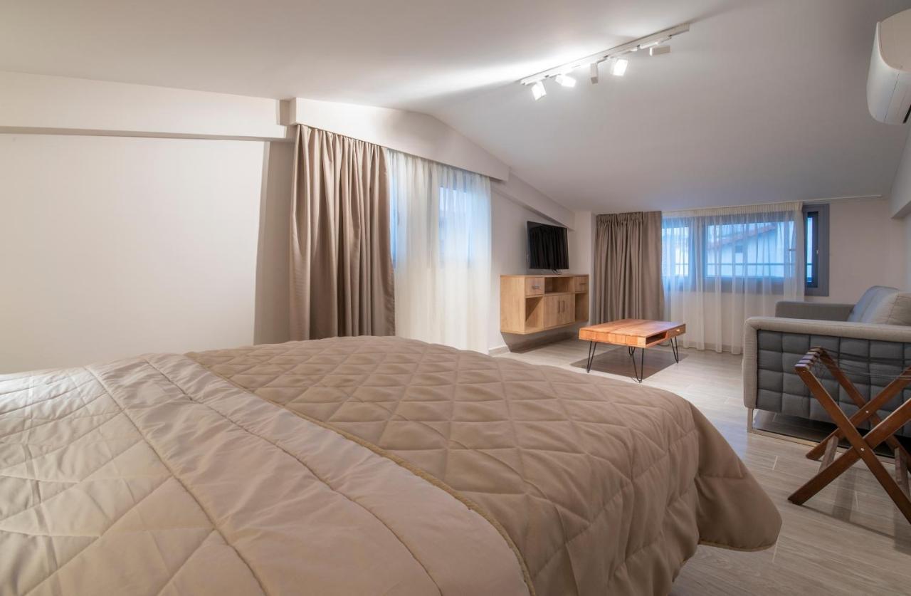 Privilege Luxury Living Sarti Exteriér fotografie